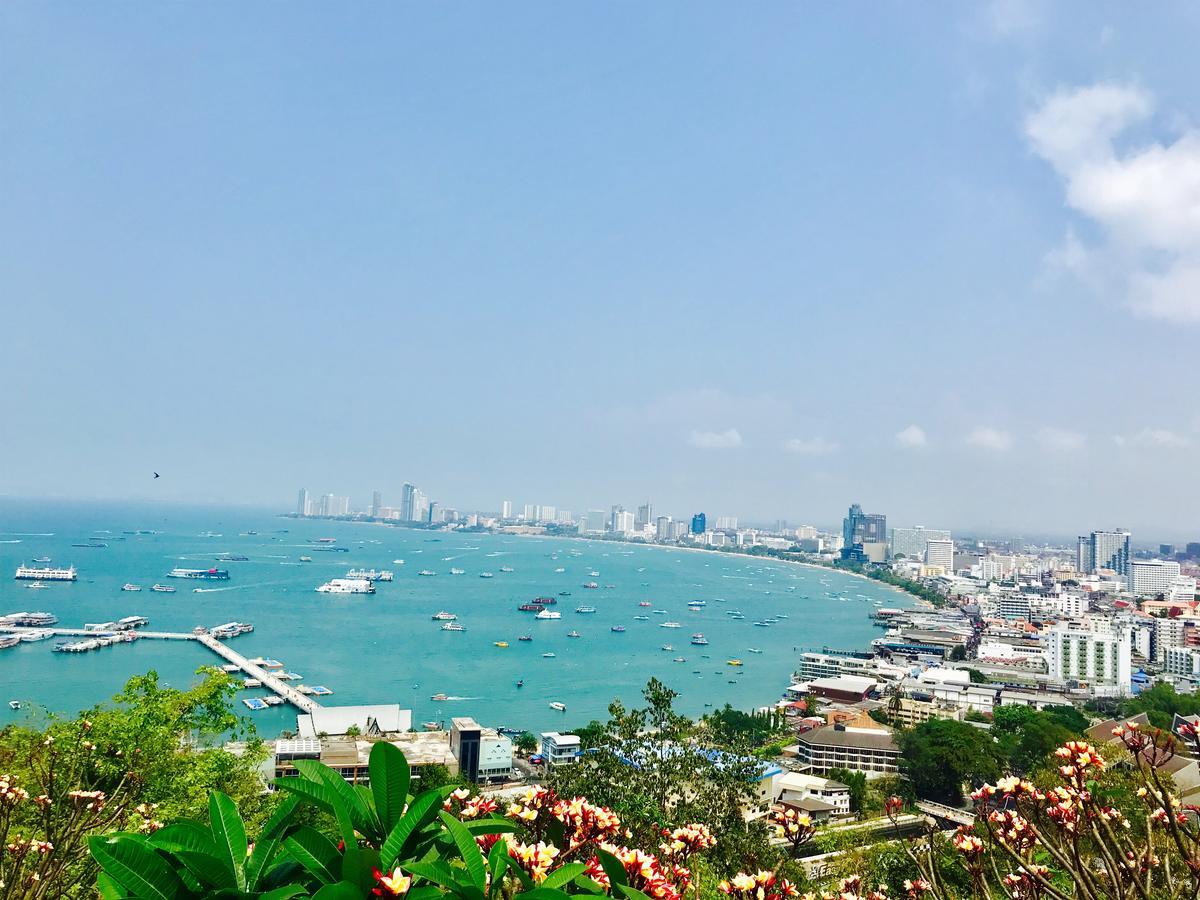The Cliff Condominium Pattaya Zewnętrze zdjęcie